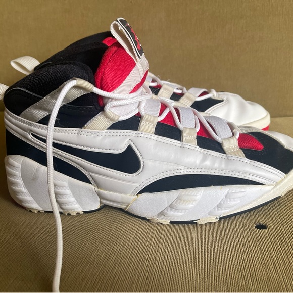 SOLD! - Picture 7 of 8